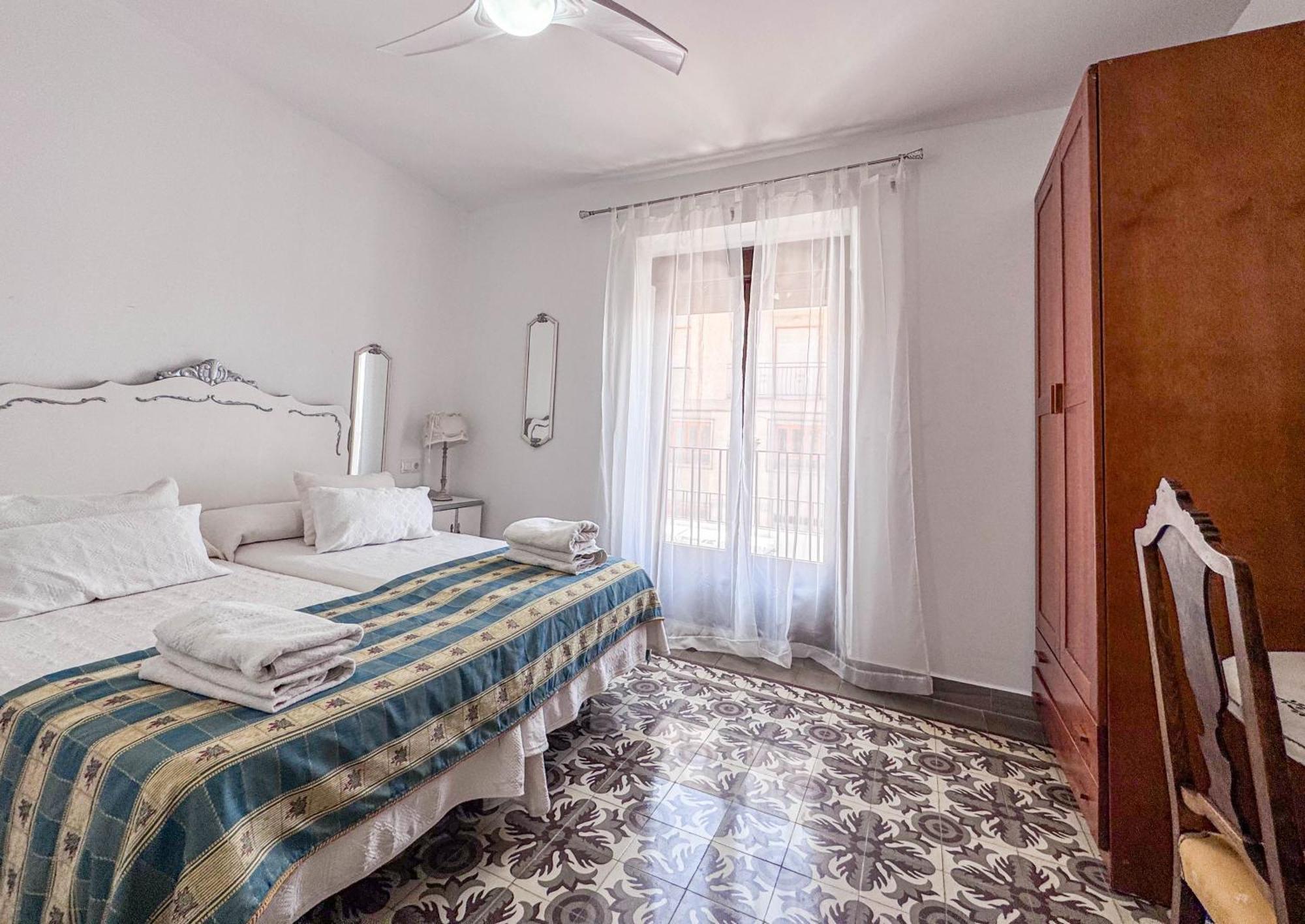 Freila Casa Cueva Rural Vico Ideal Grandes Grupos מראה חיצוני תמונה