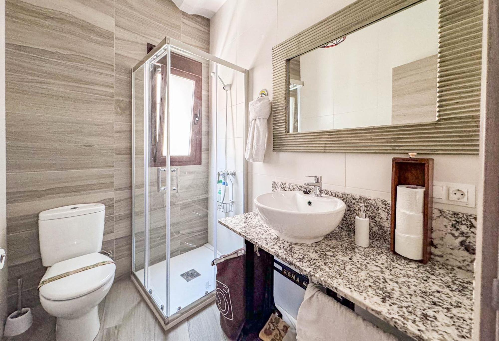 Freila Casa Cueva Rural Vico Ideal Grandes Grupos מראה חיצוני תמונה