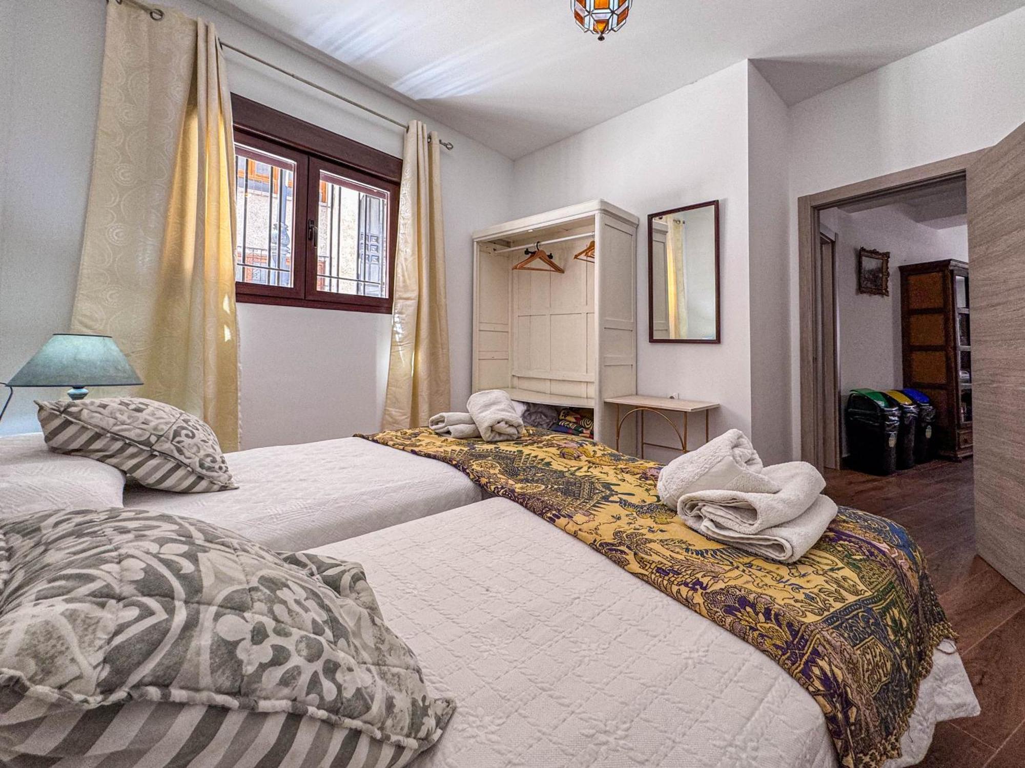 Freila Casa Cueva Rural Vico Ideal Grandes Grupos מראה חיצוני תמונה